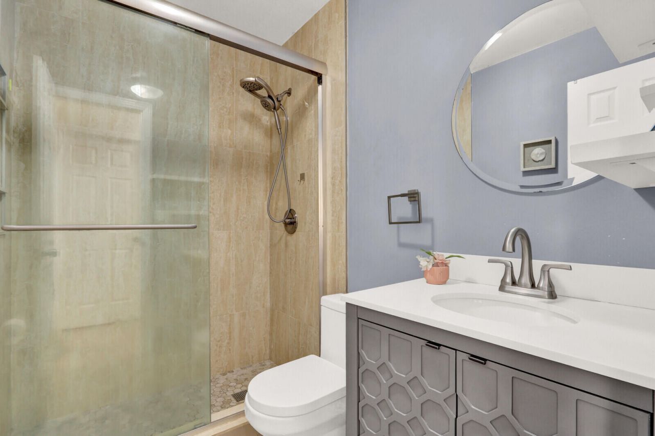 5272 Bosque Lane, Unit 31, West Palm Beach, FL 33415 Photo