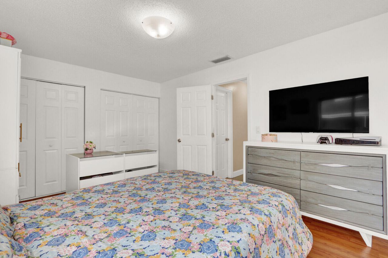 5272 Bosque Lane, Unit 31, West Palm Beach, FL 33415 Photo