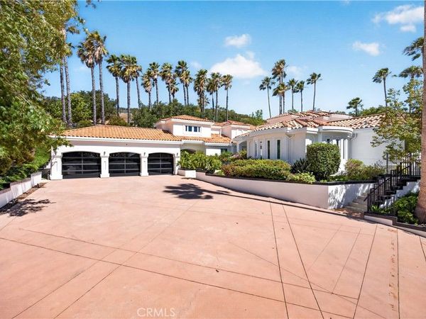 1377 Pathfinder Avenue, Westlake Village, CA 91362