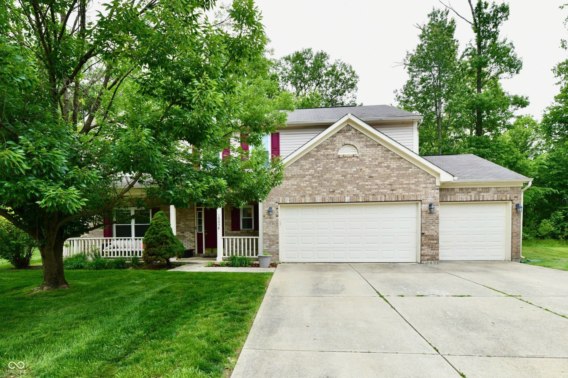 10058 Three Star Court, Avon, IN 46123 Main Photo