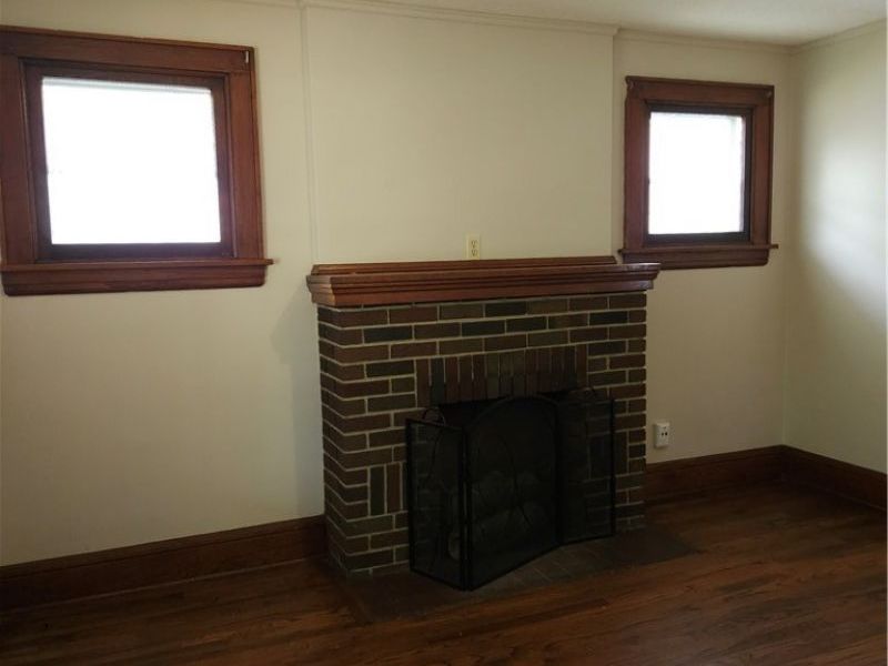 578 Plum Avenue, Akron, OH 44305 Photo 4