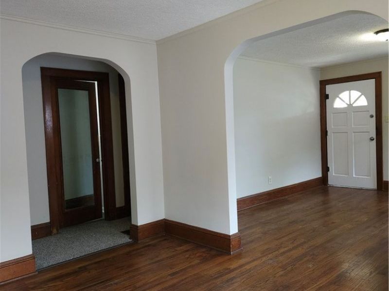 578 Plum Avenue, Akron, OH 44305 Photo 6