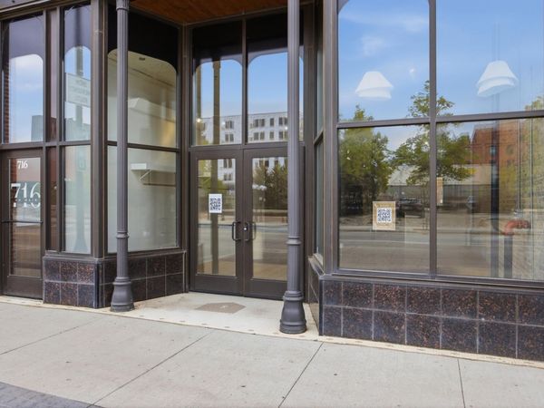 716 Main Avenue , Fargo, ND 58103
