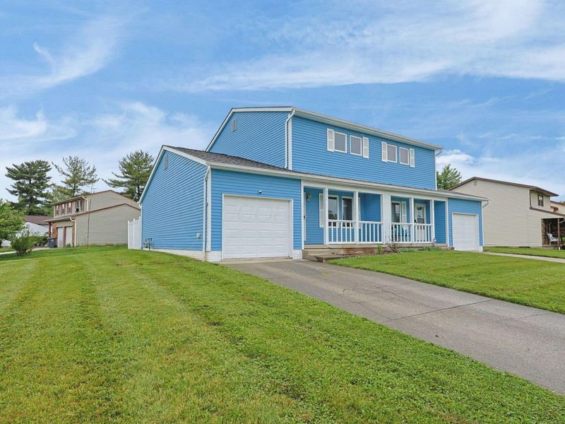 6474 Birchview Drive N, Reynoldsburg, OH 43068 Photo 2