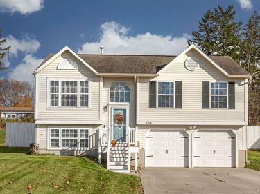 9418 Birch Tree Road, Brewerton, NY 13029