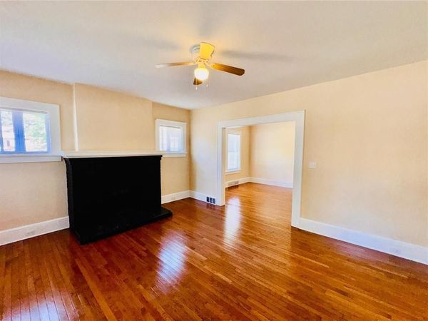880 Cascade Avenue SW, Atlanta, GA 30311