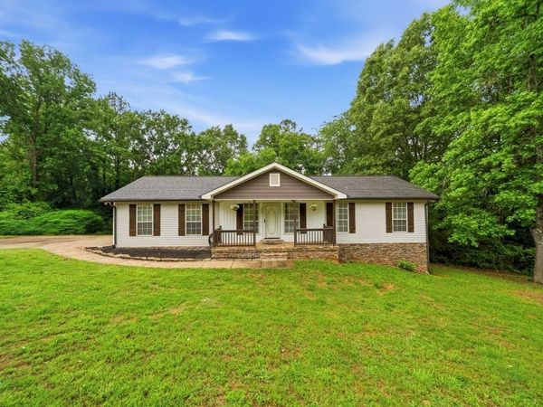 516 Fieldwood Dr. , Adairsville, GA 30103