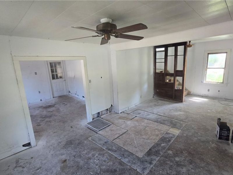 4729 Prospect Street E, Mantua, OH 44255 Photo 4