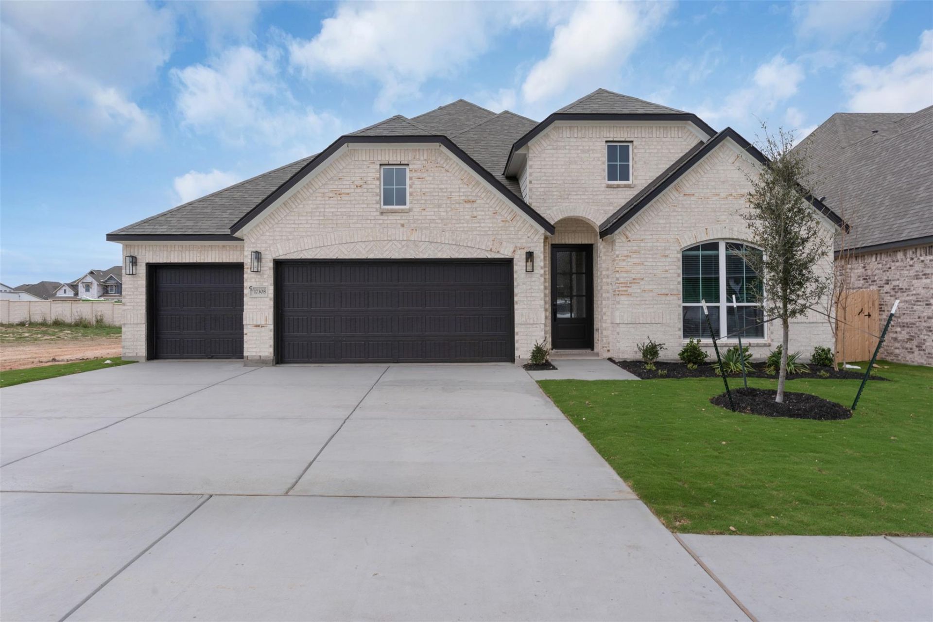 1700 Willow Bean Dr, Georgetown, TX 78633 Main Photo