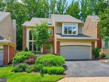 1402 HEMINGWAY COURT, RESTON, VA 20194