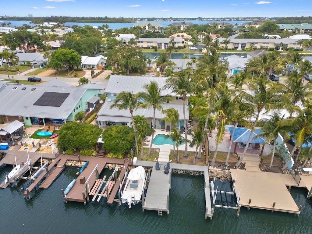 1913 Robalo Drive, Vero Beach, FL 32960 Photo