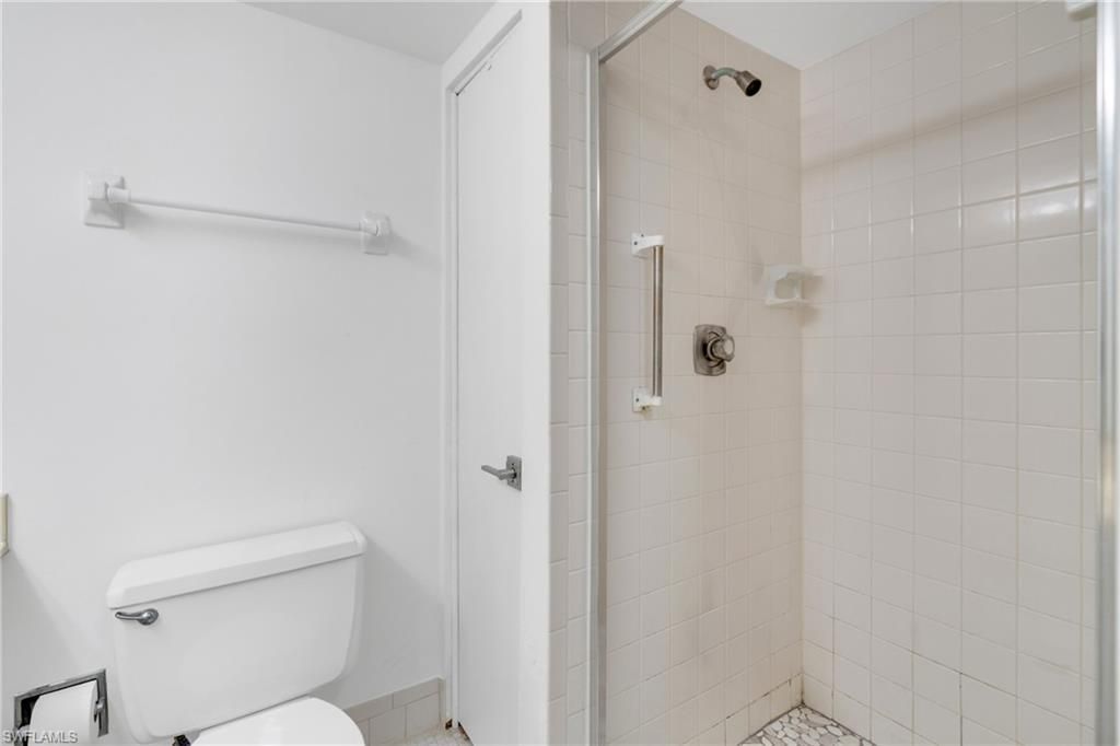 910 Vanderbilt Beach Rd , Unit 315, Naples, FL 34108 Photo