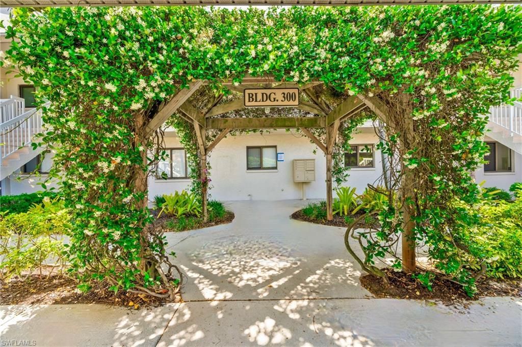 910 Vanderbilt Beach Rd , Unit 315, Naples, FL 34108 Photo