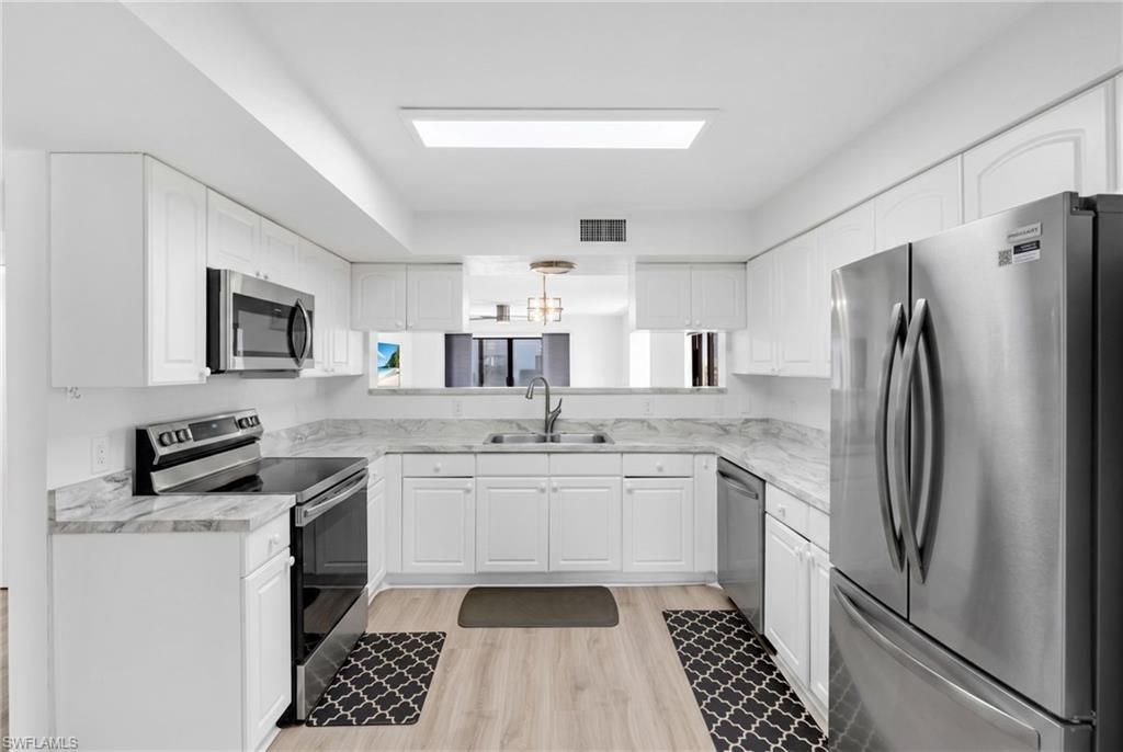 910 Vanderbilt Beach Rd, Unit 315, Naples, FL 34108 Photo