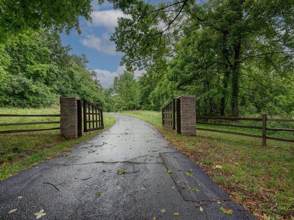 3571 W State Highway O , Springfield, MO 65803