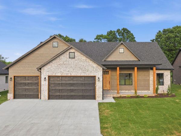 5300 N Seacrest Drive , Ozark, MO 65721