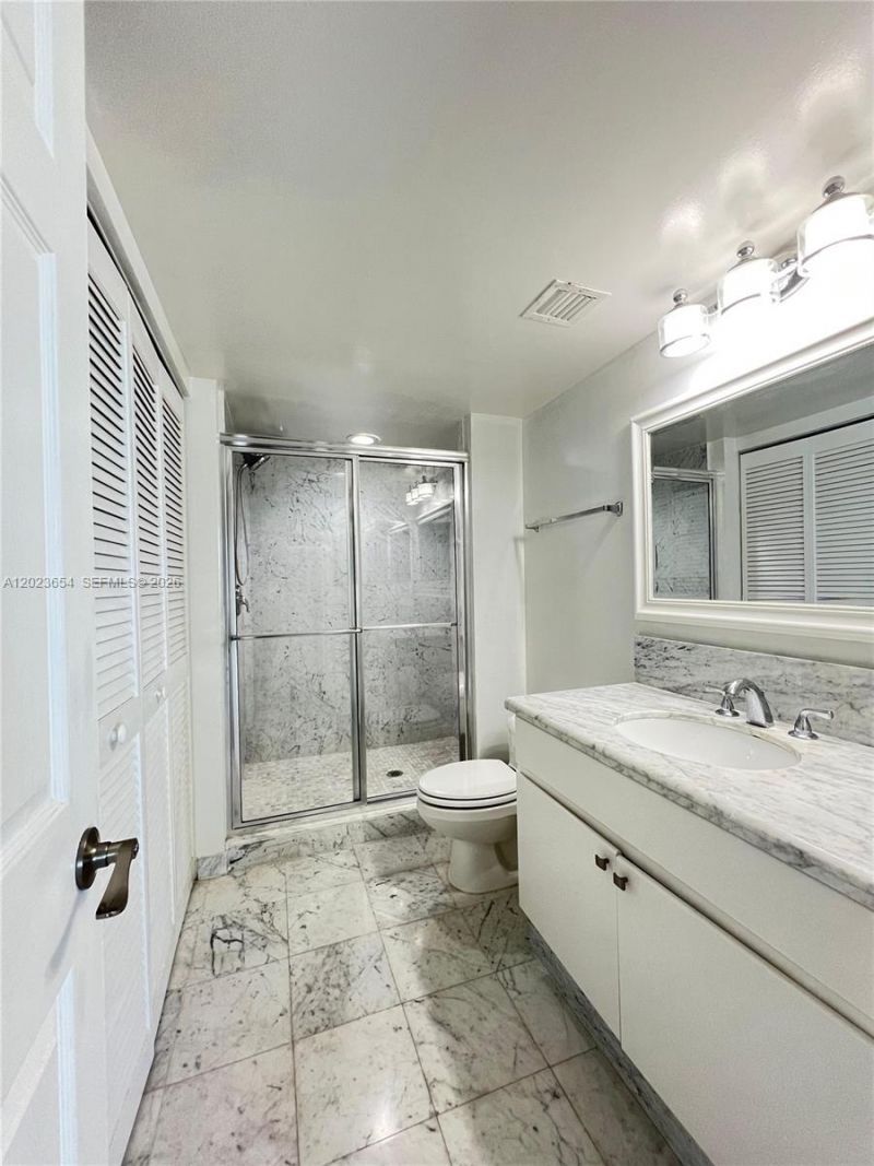 16400 Collins Ave, Unit 1242, Sunny Isles Beach, FL 33160 Photo