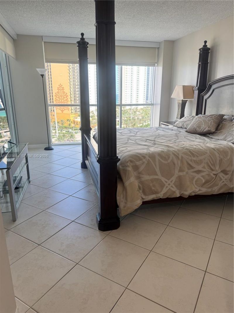 16400 Collins Ave, Unit 1242, Sunny Isles Beach, FL 33160 Photo