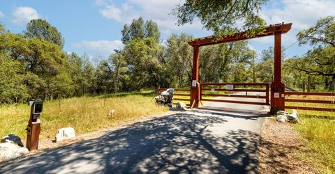 7570 Airola Rd, Vallecito, CA 95251 Photo