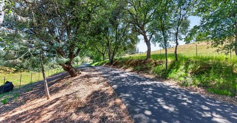 7570 Airola Rd, Vallecito, CA 95251 Photo
