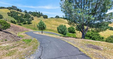 7570 Airola Rd, Vallecito, CA 95251 Photo