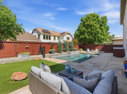 10244 Jennick Way, Elk Grove, CA 95757 Photo