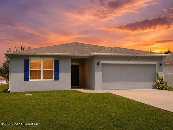 261 Wisteria Avenue NW , Palm Bay, FL 32907