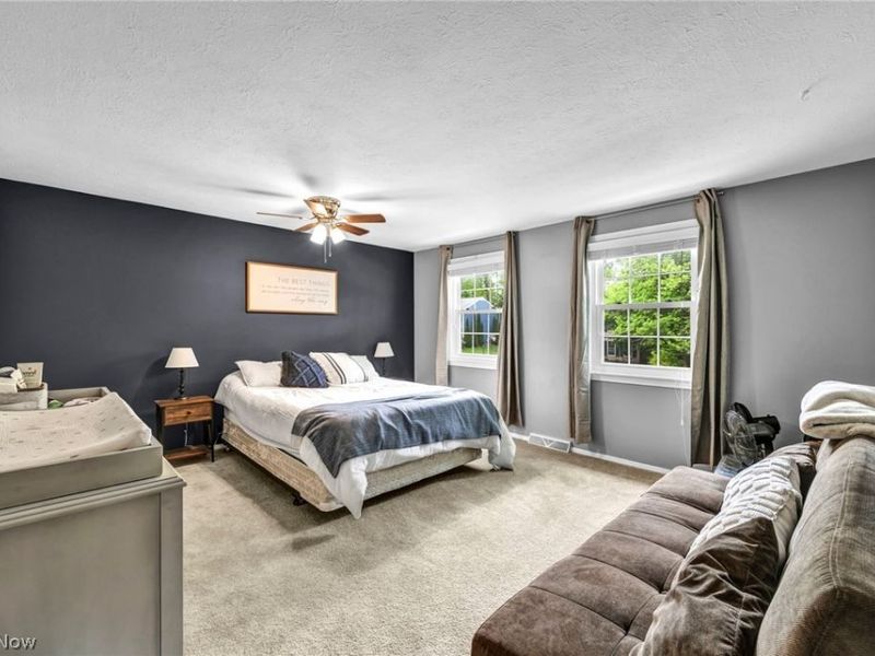 16561 N White Oaks Drive, Strongsville, OH 44136 Photo 25