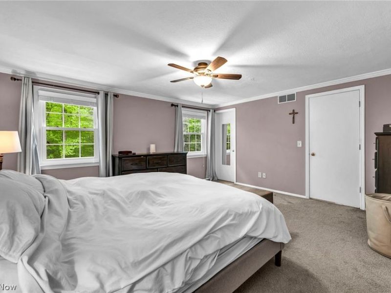 16561 N White Oaks Drive, Strongsville, OH 44136 Photo 30