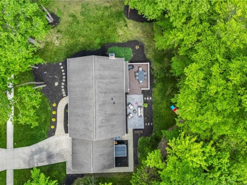 16561 N White Oaks Drive, Strongsville, OH 44136 Photo 46