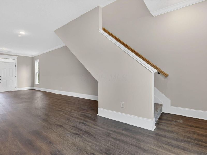 577 S Napoleon Avenue, Columbus, OH 43213 Photo 12