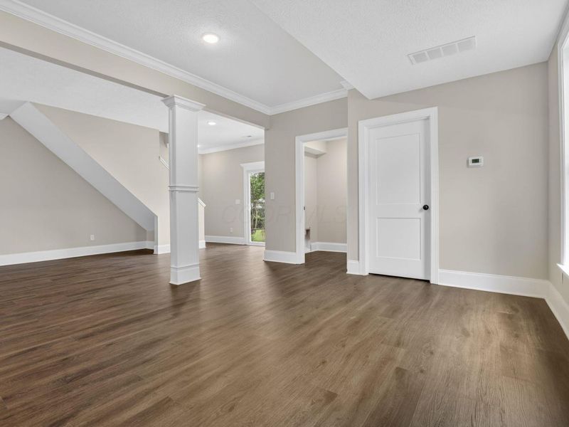 577 S Napoleon Avenue, Columbus, OH 43213 Photo 16