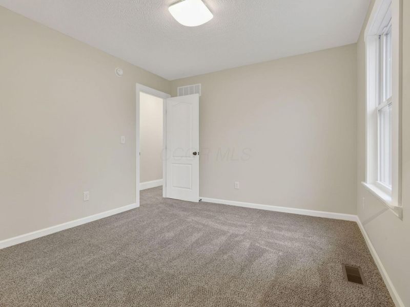 577 S Napoleon Avenue, Columbus, OH 43213 Photo 37