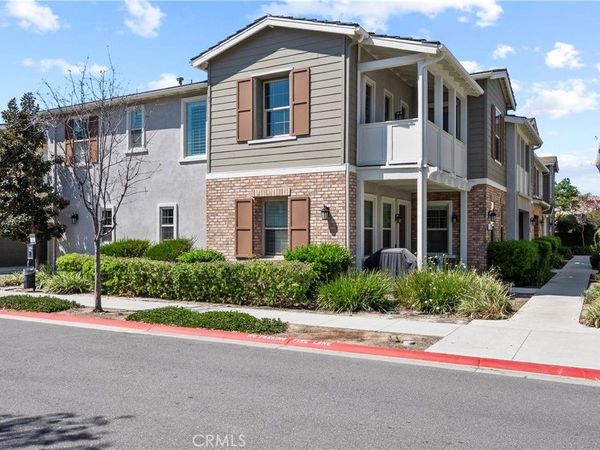 200 Jaripol Circle, Rancho Mission Viejo, CA 92694