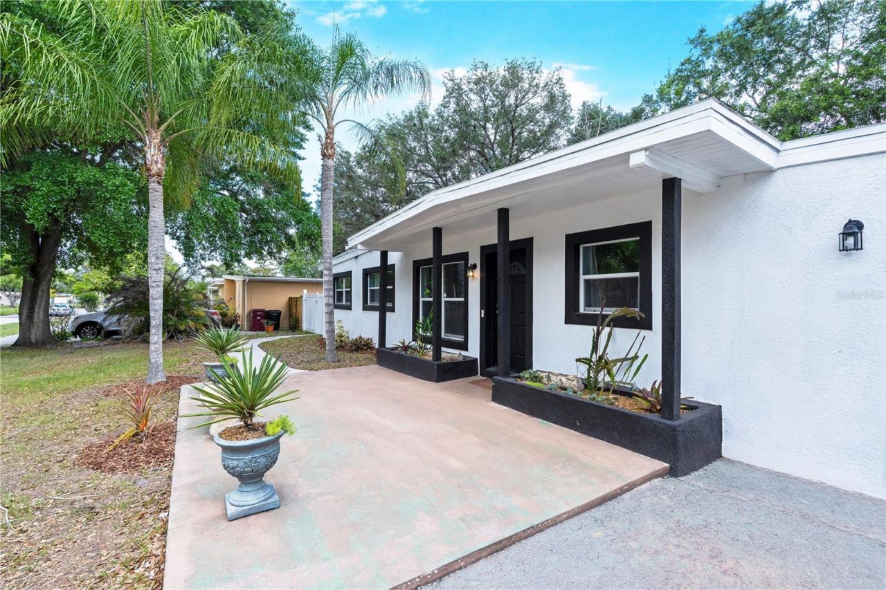 5637 Kalmia Drive, Orlando, FL 32807 Photo
