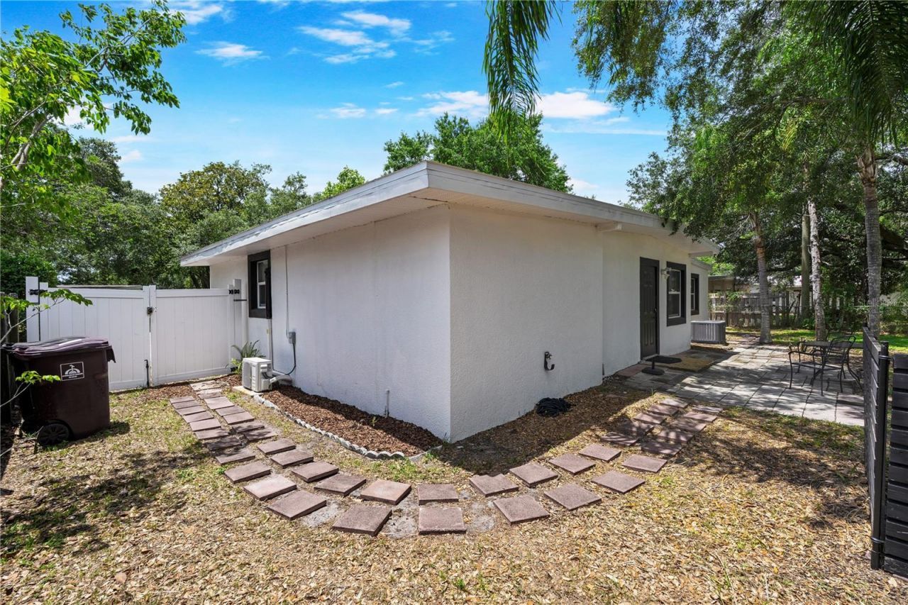 5637 Kalmia Drive, Orlando, FL 32807 Photo