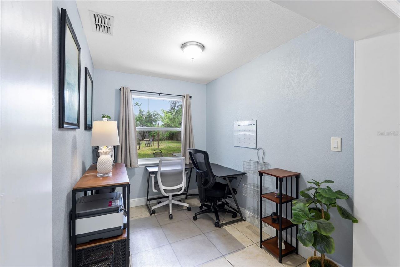 5637 Kalmia Drive, Orlando, FL 32807 Photo
