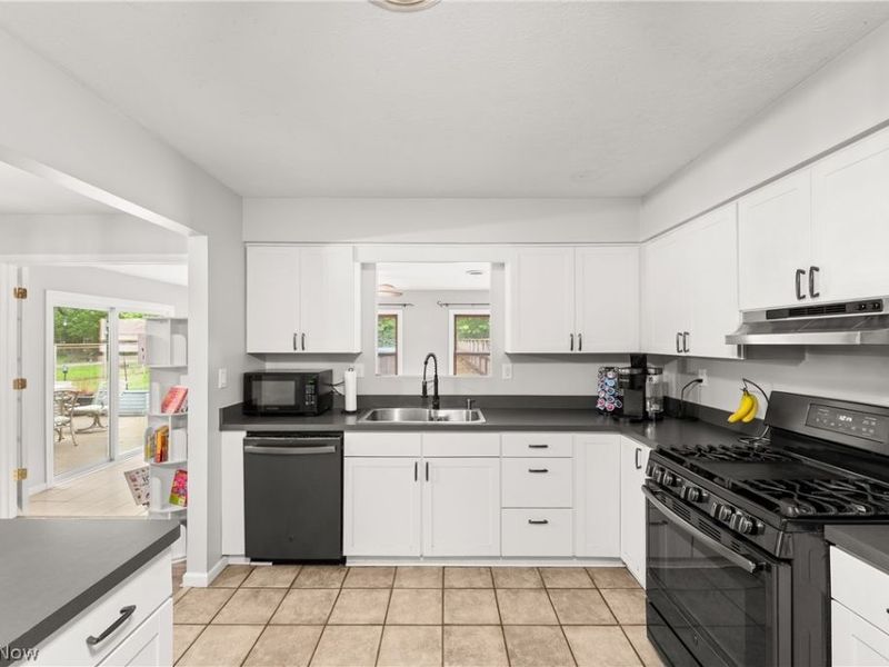 7461 Avon Belden Road, North Ridgeville, OH 44039 Photo 13