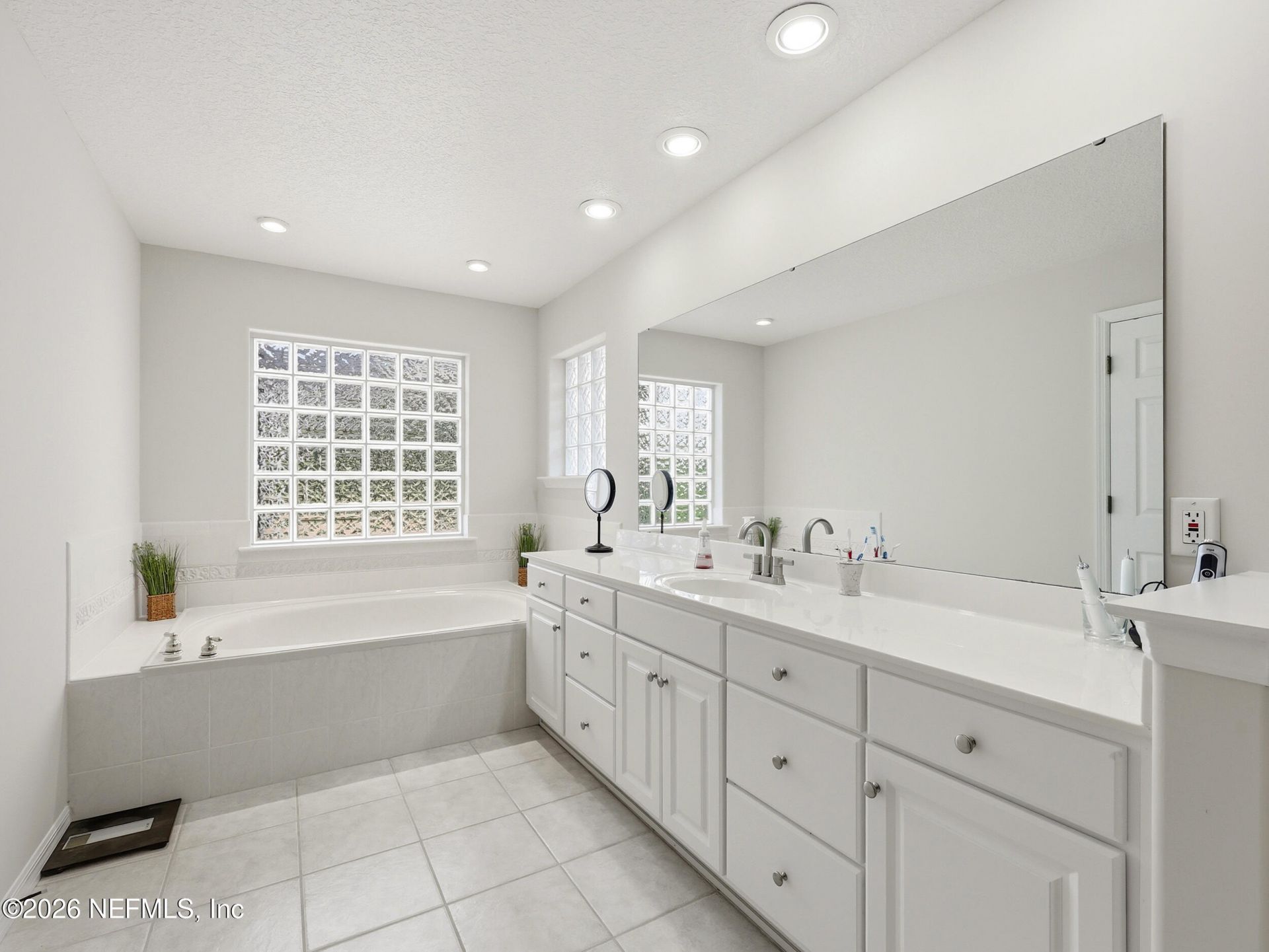 611 E State Road 100, San Mateo, FL 32187 Photo