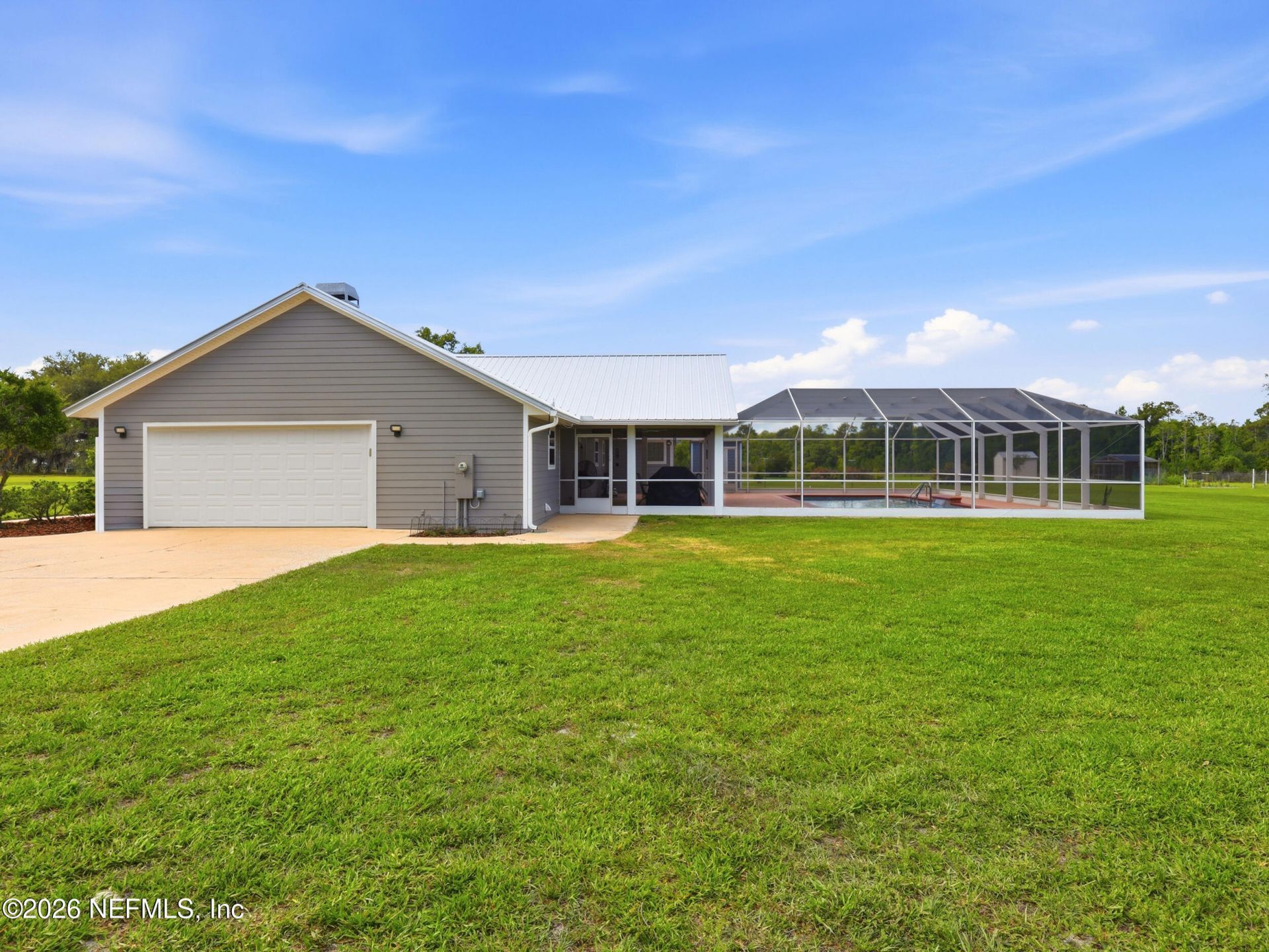 611 E State Road 100, San Mateo, FL 32187 Photo
