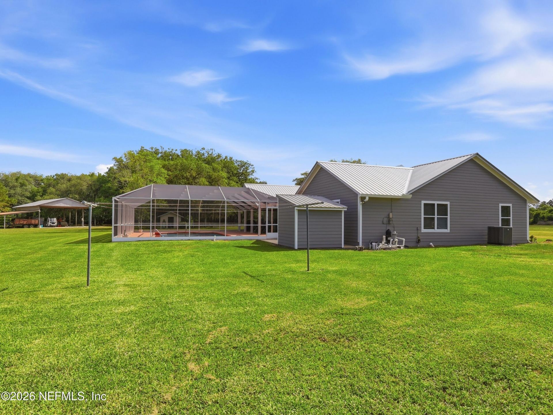 611 E State Road 100, San Mateo, FL 32187 Photo