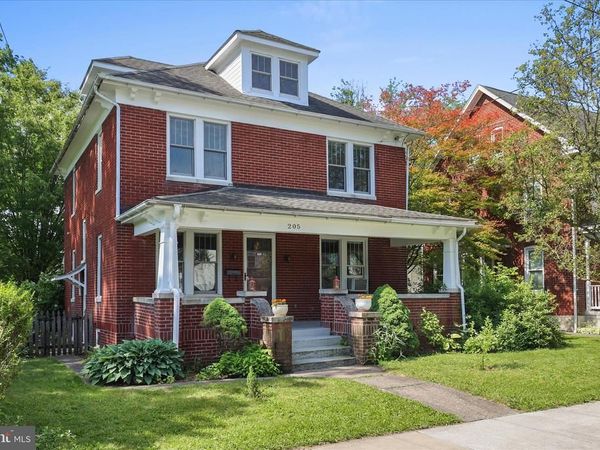 205 HANOVER STREET, GETTYSBURG, PA 17325