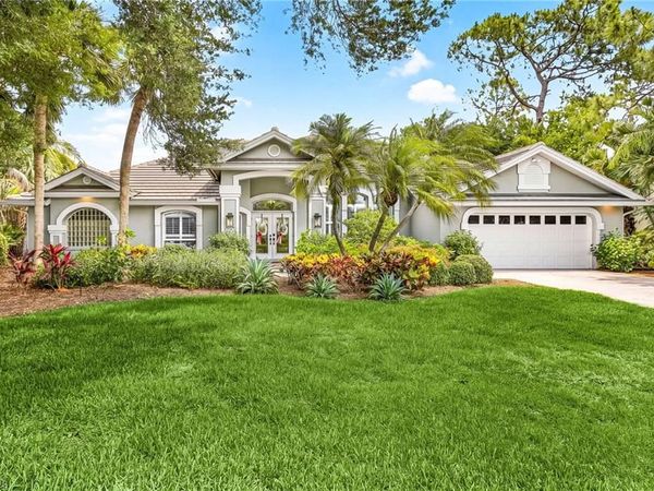 3980 Lakemont DR , BONITA SPRINGS, FL 34134