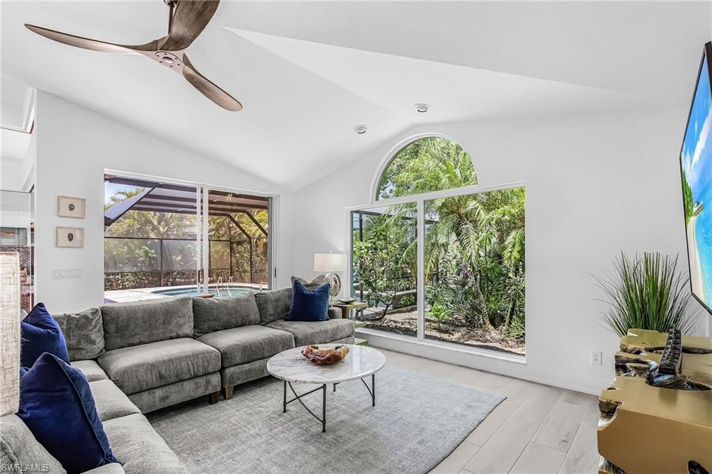 3980 Lakemont Dr, Bonita Springs, FL 34134 Photo