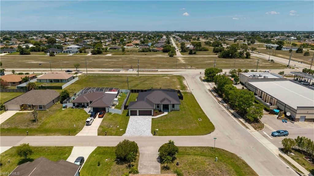 819 SW 16th Ter , Cape Coral, FL 33991 Photo