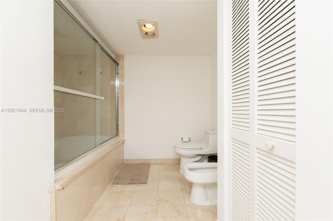 8855 Collins Ave, Unit 6F, Surfside, FL 33154 Photo