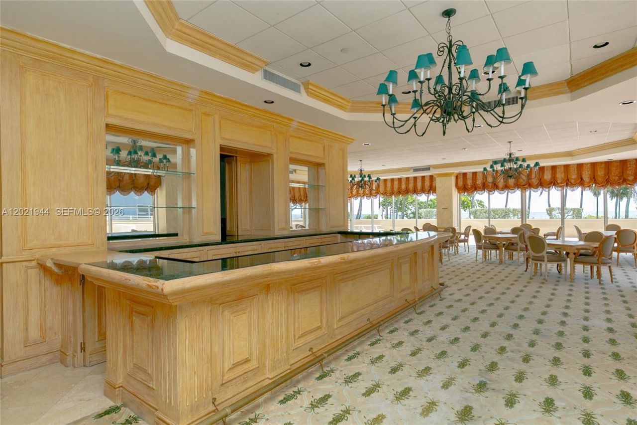 8855 Collins Ave, Unit 6F, Surfside, FL 33154 Photo