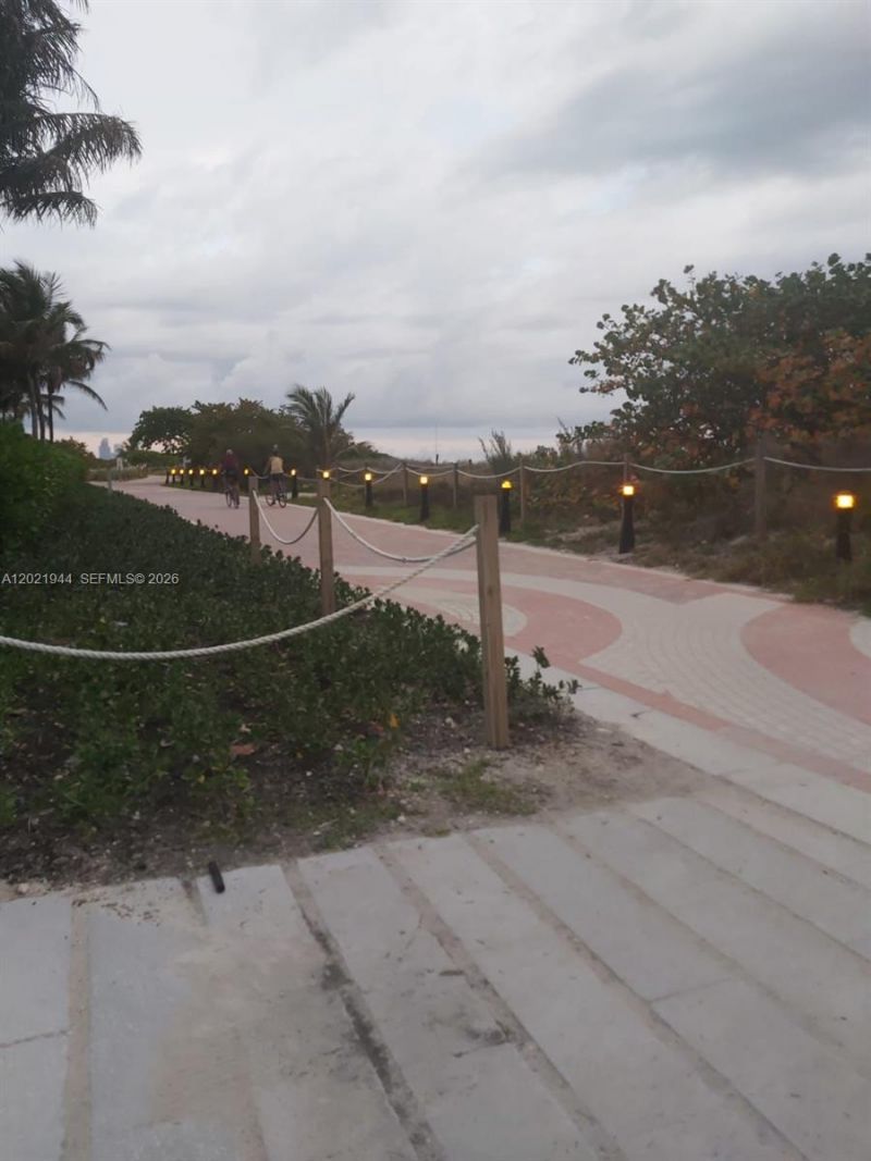 8855 Collins Ave, Unit 6F, Surfside, FL 33154 Photo