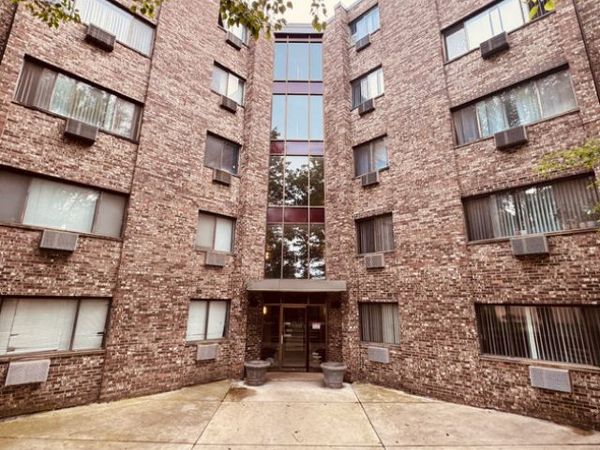 5306 N Cumberland Avenue , Unit 507, Chicago, IL 60656