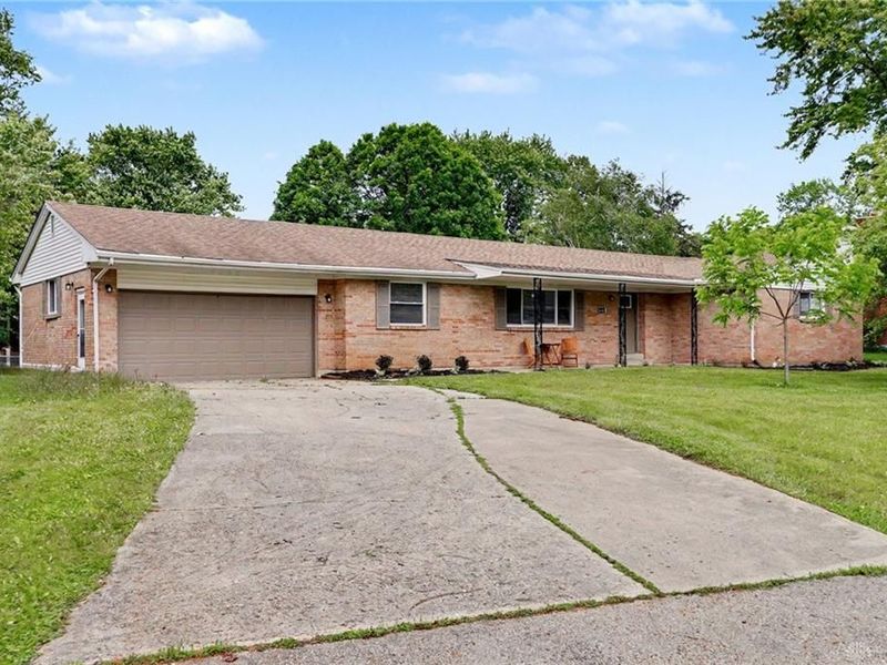 2569 Richmar Drive, Beavercreek, OH 45434 Photo 2